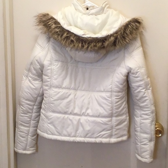 DELIA*S  CREAM COLOR PUFF JACKET COAT WITH FAUX FUR HOOD SZ M - Picture 3 of 11